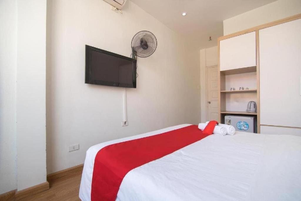 New Apart Hotel Ханой Екстериор снимка